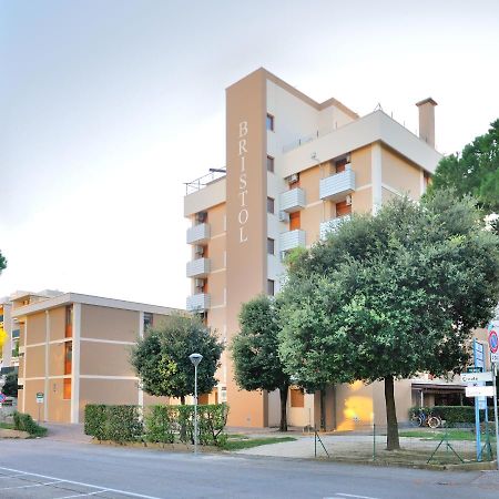 Condominio Bristol Bibione Exterior foto